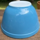 vintage 1945-49 Pyrex Primary color BLUE 1 1/2 Pt #401 Nice, Clean — photo 8