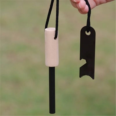 New Portable Outdoor Flint, Equipped with Outdoor Survival Tools Such As Magnesi