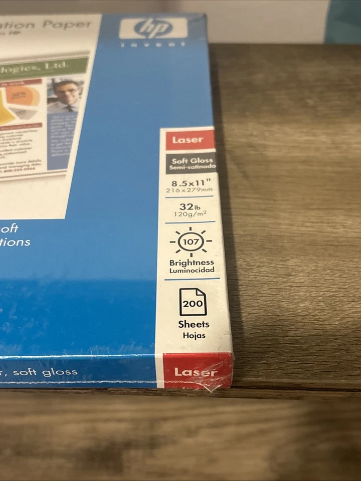 HP Soft Gloss Presentation Laser Paper 200 Sheets 8.5x11 Q6541A NEW - Image 2 of 4