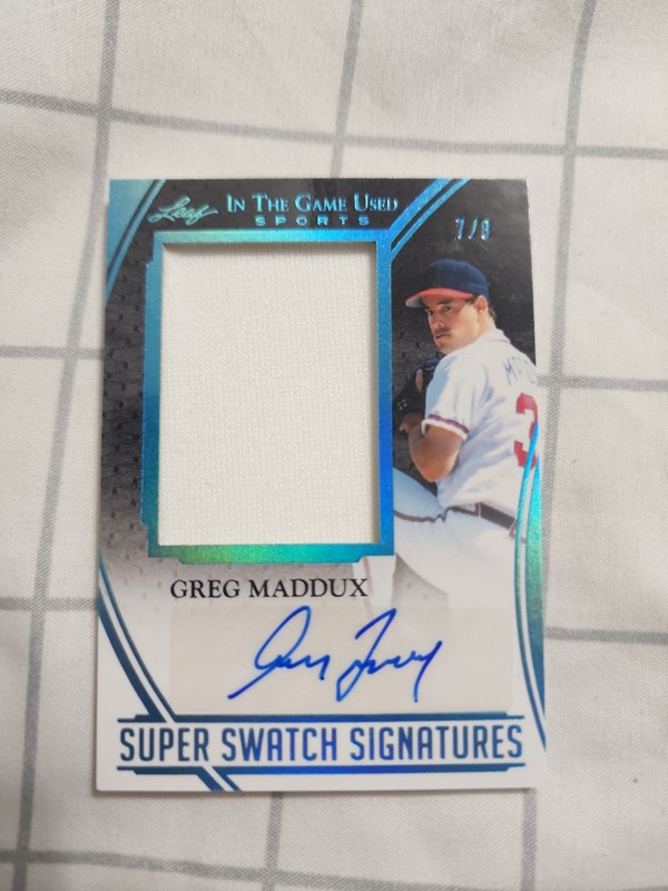 Greg Maddux 2025 Leaf In The Game Used Autograph Patch #7/8 Blue Card SS-GM1