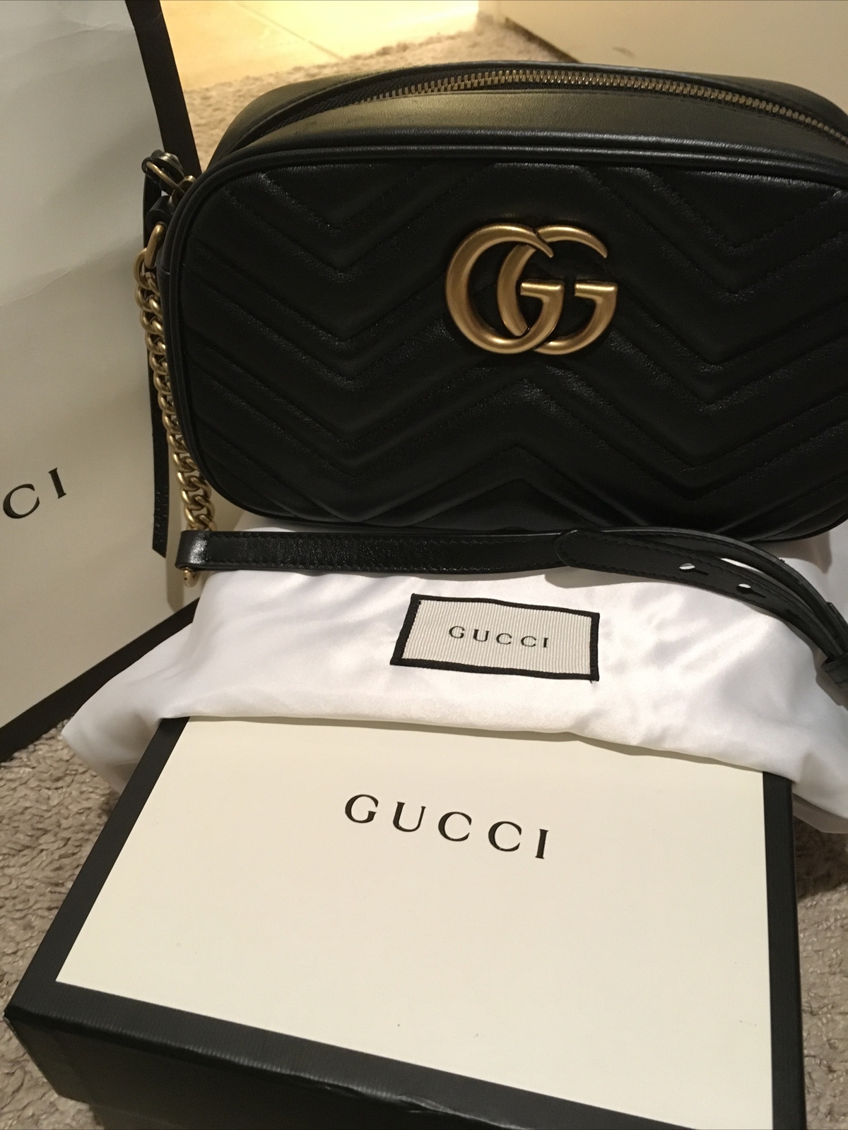 marmont matelassé shoulder bag