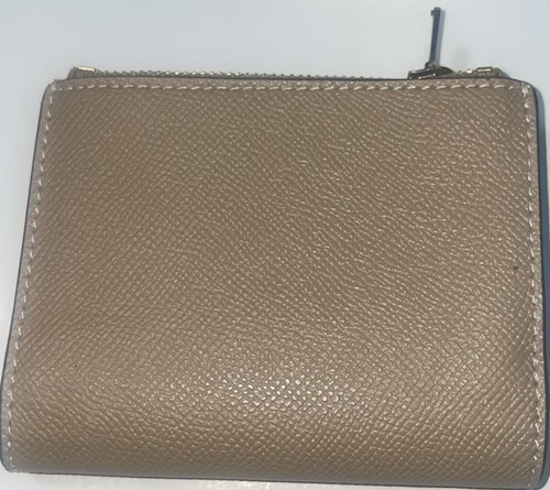 Coach CR983 Portafoglio Bifold Taupe IMTAU Crossgrain, con Mini Tote Nord,Sud - Foto 9 di 24