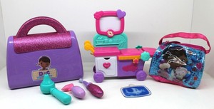 doc mcstuffins medical cart
