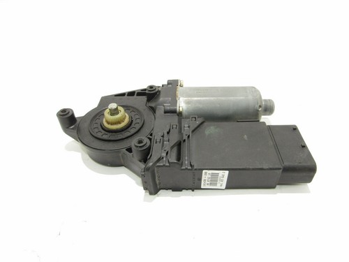 VW Passat B5 3B Fensterheber Motor vorne R. window lifter front RIGHT 0130821695