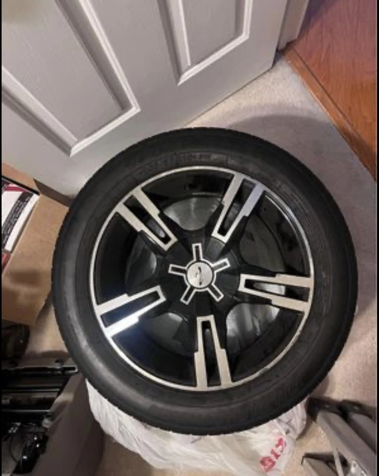 16-дюймовые платиновые сабельные колеса - Изображение 2 из 4