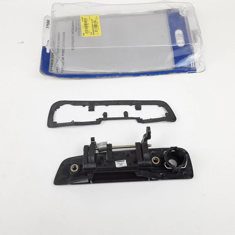 Front RH Door Handle for Chrysler Sebring Dodge Stratus 2001 2002 2003 2004 2005 - Image 2 of 4