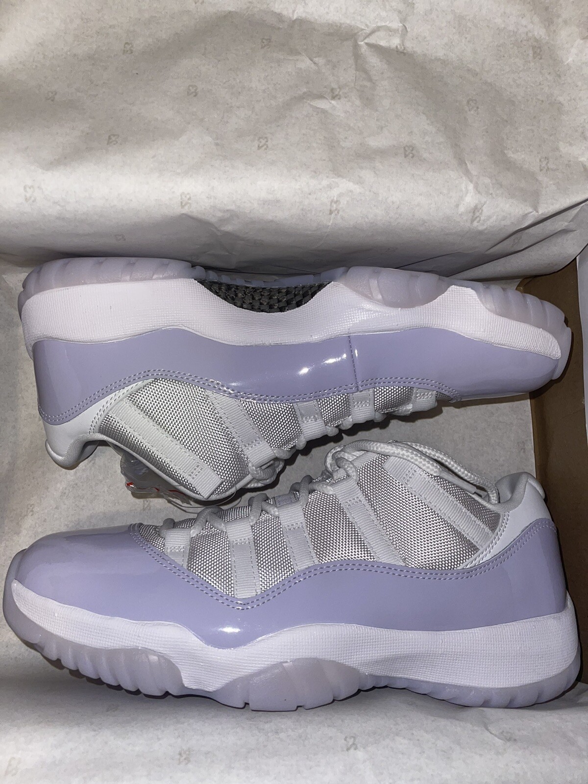 Jordan 11 Retro Low 'Pure Violet' (Size 