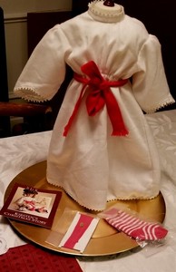 kirsten christmas outfit