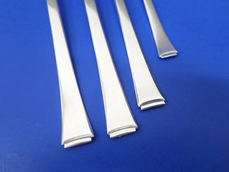 Talheres WMF FACEON 90 talheres de prata 2 porções, 1 picles e 1 garfo de coquetel - Imagem 2 de 4