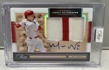 2025 Panini Three and Two - Jersey Autographs Masyn Winn 9/49 #JK-37 Holo