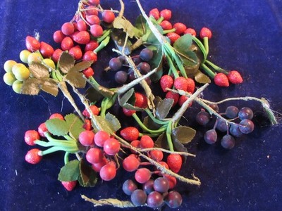 Vtg Millinery Flower Collection Lot Red Strawberries Green Plum 3/8'' Berry H5606