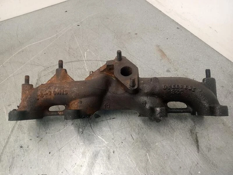 263033AG exhaust manifold for AUDI A4 BERLINA (8E) 1.9 TDI (96KW) 2000 836874 - Image 2 of 3