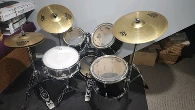 Pearl RS525SCC31 Roadshow Drum Set (5 pc) - Black