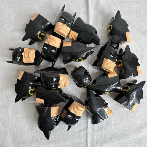 18 BATMAN EASTER EGGS 2013 / 2014 © DC Comics PARTY FAVOR Easter Egg Hunt ~ EUC