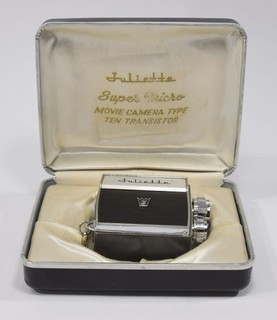 Juliette Super Micro 10 Transistor Radio Kameraform Japan mit Etui Vintage