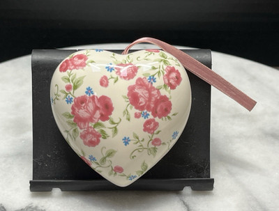 Vtg Heart Shape Flower Pomander Hanging Taiwan Scent Holder Fragrance Potpourri