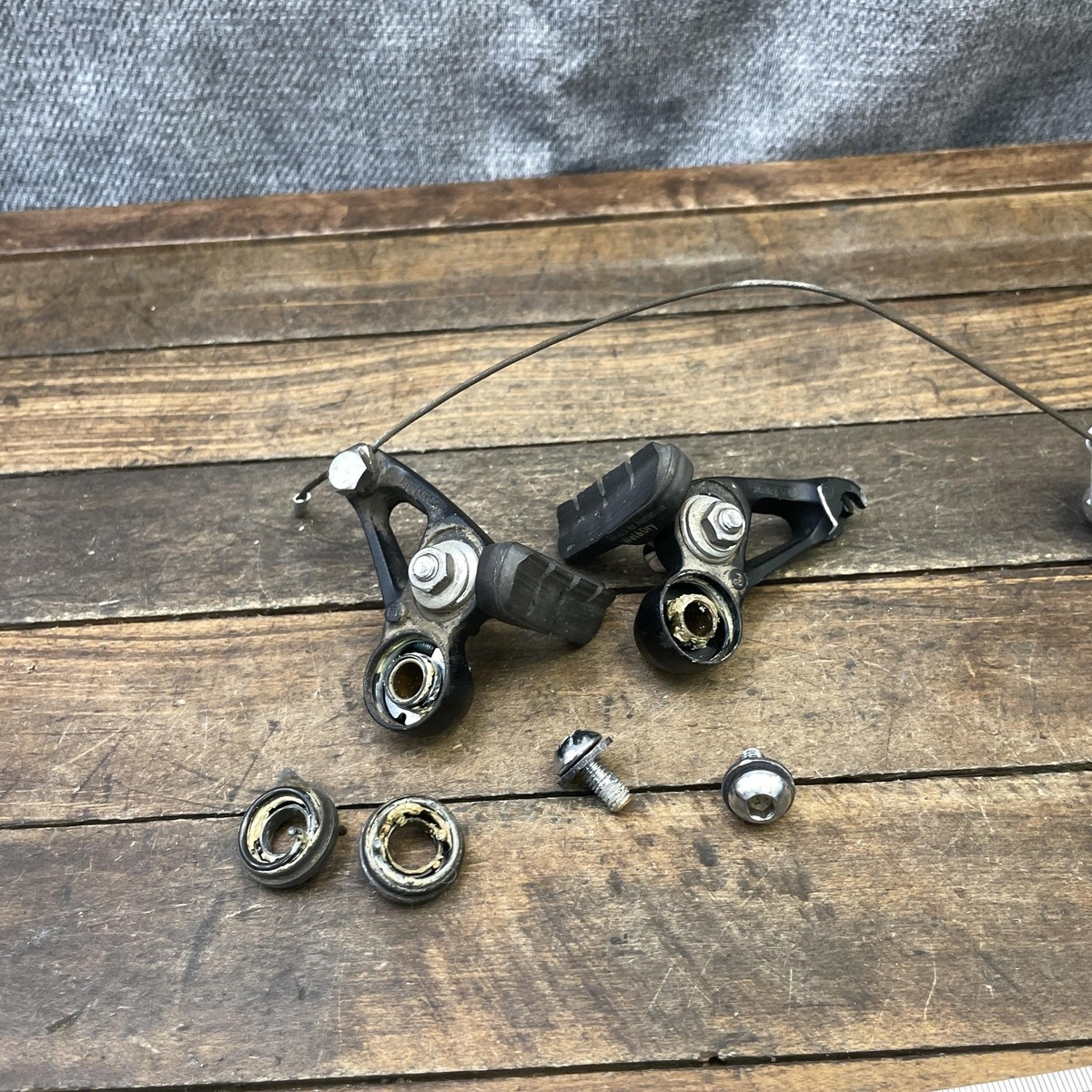 Vintage Shimano Deore SLR BR-MT62 Black Cantilever Brake Set Pads