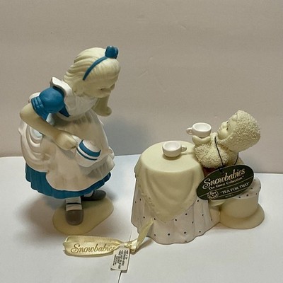 Snowbabies ''Tea For Two'' Alice in Wonderland