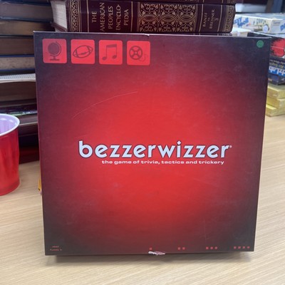 Bezzerwizzer - Game of Trivia Tactics and Trickery Mattel 2008 Brand New!