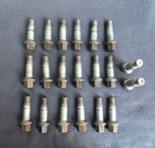 Original Mercedes-Benz Radschrauben M12x1,5x40 Set - 20 x A0009904807 W203 CL203 Original Mercedes-Benz Radschrauben M12x1,5x40 Set - 20 x A0009904807 W203 CL203