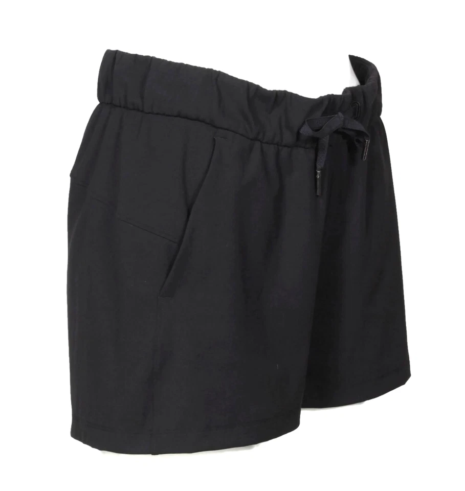 Lululemon On The Fly Short *2.5" Women's size 6 Black Elastic Waist /084 - Image 3 of 4