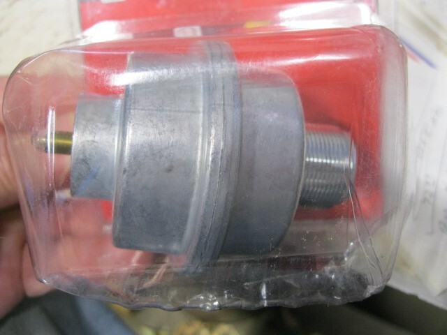 Picture 1 of 3