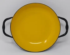 Huta Silesia Poland Black & Yellow Enamel Sizzling Pan 6" diam vintage 1970s