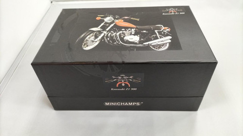 MINICHAMPS KAWASAKI Z1 900 Candy brown 1972 Classic Bike Series 1/12 Motorcycle - Picture 8 of 11
