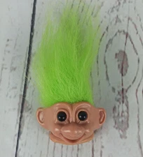 Vintage Dam Troll Head Shoelace Clip Accessory Green Hair Rare