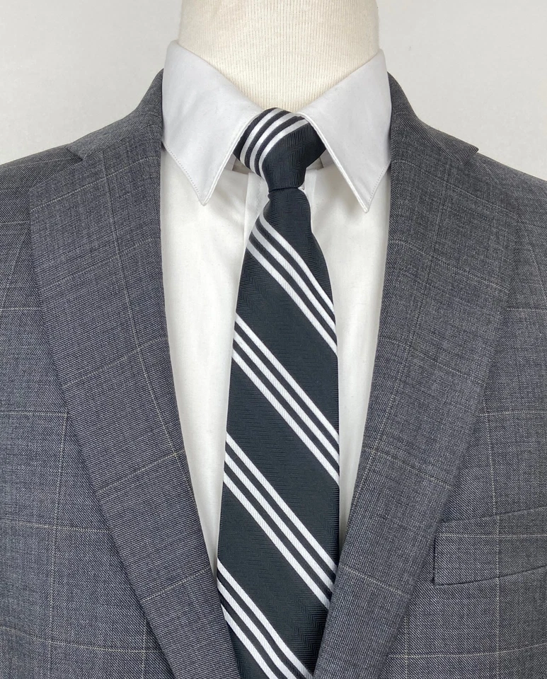 MICHAEL KORS Mens 40R Gray Check 100% Wool 2 Piece Suit With Dress Pants 34x31 - Image 3 of 4