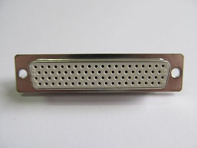 2 Stück/pcs. - HD-Sub Buchse 78 polig mit Lötkelchen D-Sub 78 high density