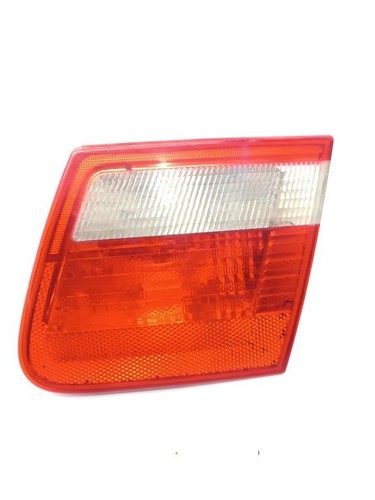 BMW 3 E46 2003 Rechte Heckklappe Rücklicht Lampe ARB17722