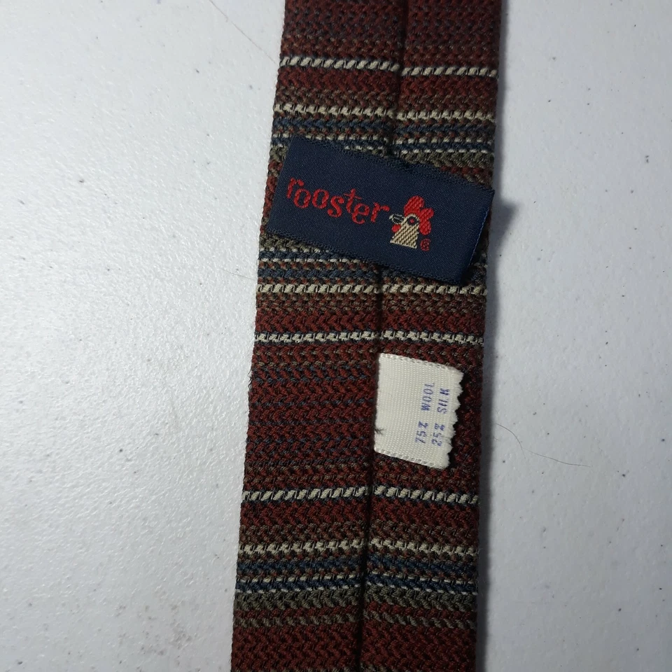 Corbata de gallo vintage. Corte cuadrado. 75% lana 25% seda. Corbata a rayas para hombre Foto 2 de 4