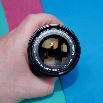 Minolta MC Tele Rokkor 135 mm F/3.5 Objektiv saubere klare Optik