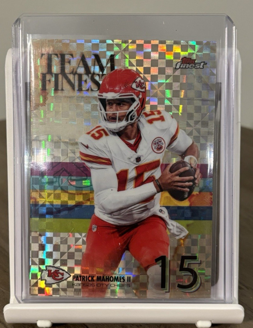 Kansas City Chiefs Lot - Mahomes Finest Xfractor - Xavier Worthy - Rookies/Autos view 8