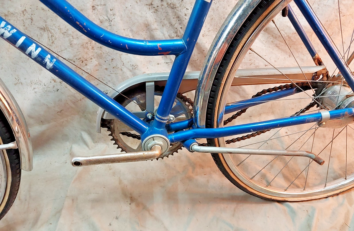 79' Schwinn Collegiate 24