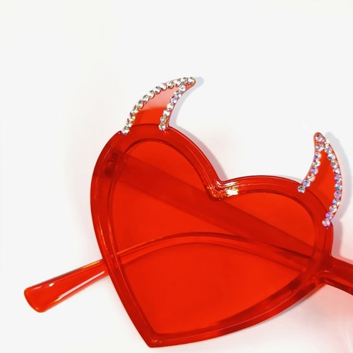 Fashion Devil Horn Heart Frame Sunglasses for Girls Teens Summer Camping Travel - Picture 4 of 10