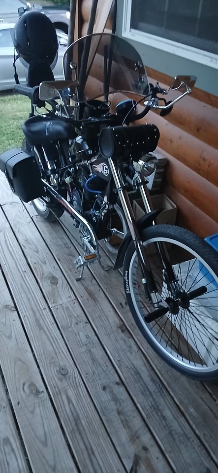 Bicicleta Motorizada Scwinn OCC Stingray 80cc Pro Built Chopper Foto 3 de 4