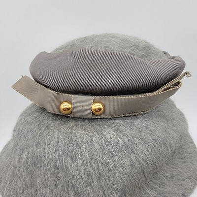 Vintage 1950s Shag Felt Wool Hat Gray Ladies Hat Front Bow  display picture 3