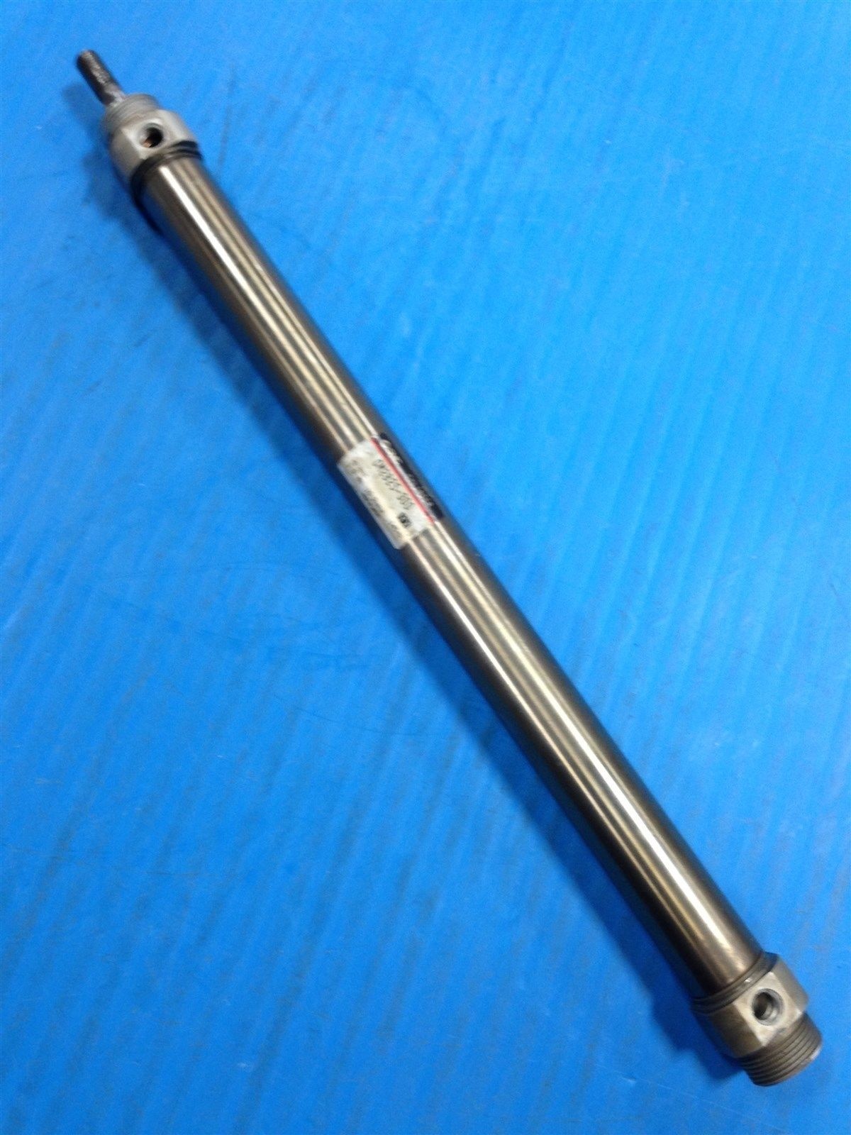 USED SMC CM2B25-300 PNEUMATIC AIR CYLINDER (J7) 