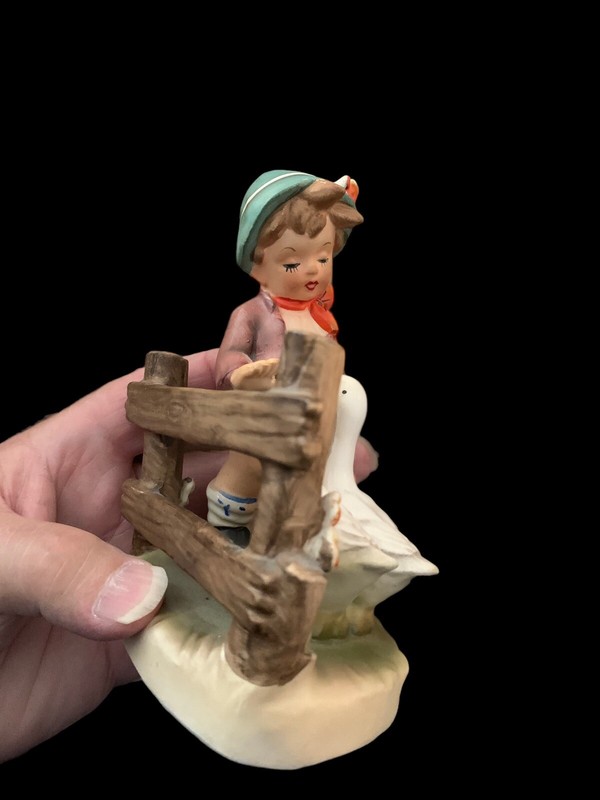 Erich Stauffer original figurines