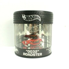 2003 HotWheels 0032 Roadster Diecast Car