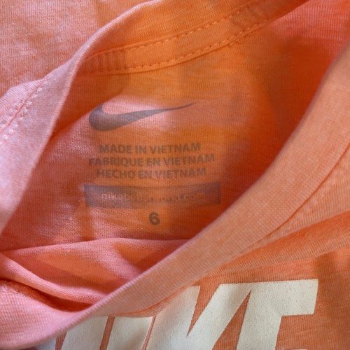 NEW Nike Basketball Graphic Short Sleeve Cotton T-Shirt Youth Sz 6 Orange/peach - Picture 3 of 3
