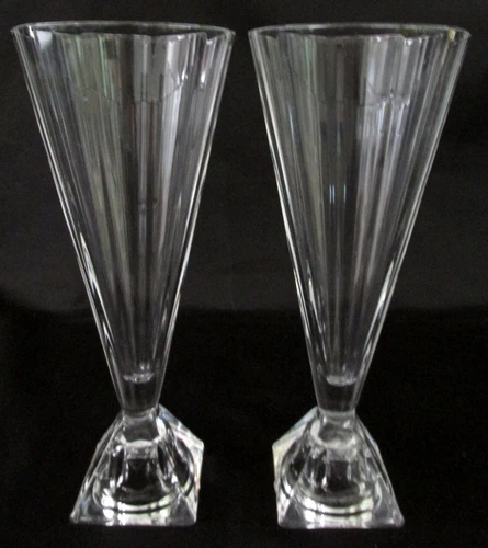 ✨ Cristal D'Arques Durandd Pyramide Champagne Flutes✨ 6.5" Tall, 4 oz, Set Of 2