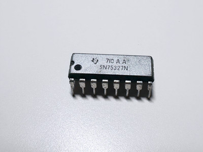 1X SN75237N Texas Instruments Dual Sense Amplifier Data Register IC DIP-16
