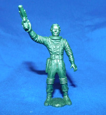 Vintage 1950s Marx 70mm Spaceman Playset Figure IN GREEN LOT 1