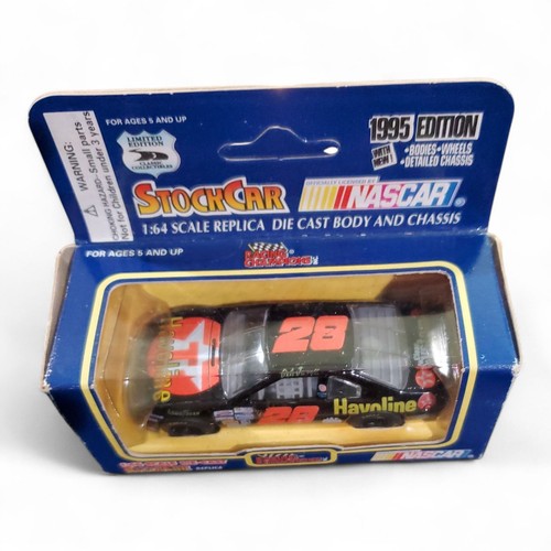 Dale Jarrett 1995 # 28 Racing Champions 1:64 NASCAR Havoline Ford Thunderbird - Picture 2 of 3