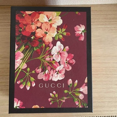 GUCCI GG Blooms GG Supreme Pouch Cosmetic Pouch | eBay