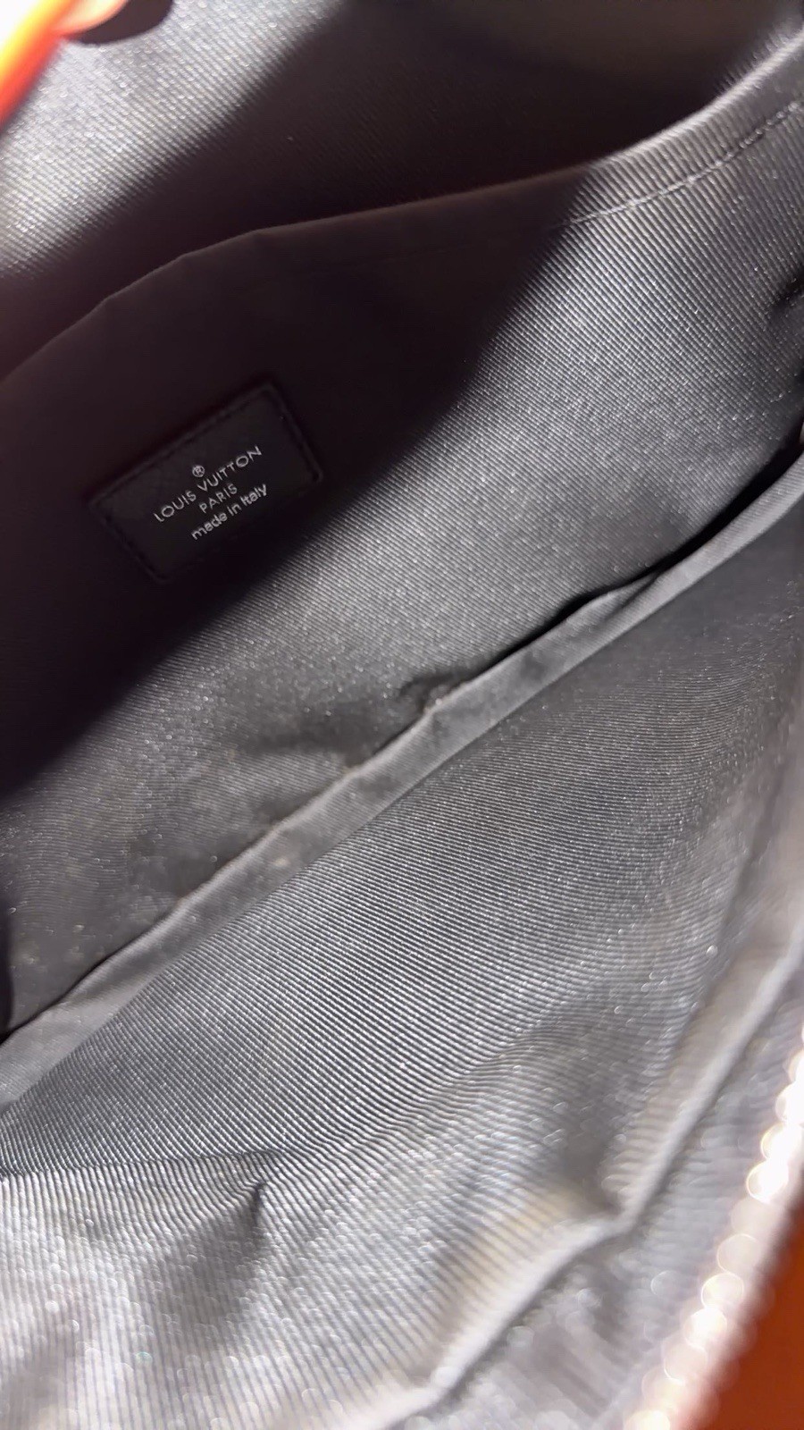 Louis Vuitton Outdoor Messenger PM Taiga Noir Shoulder Bag Men M33435 image 4