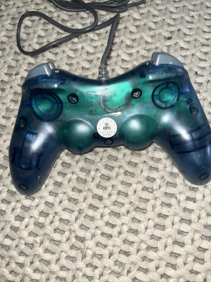 Vintage Axis Pad Colors USB Game Retro 90's Controller GGE900 - Image 3 of 4